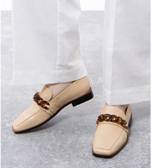 ANGEL ALARCON Preppy School Flat Slip-On Tortoise Chainβ Beige Cream Loafers 37 - Picture 1 of 16